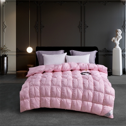 御眠纺 2024新款柔赛丝扭花静音羽绒被白鸭绒50绒 扭花粉色