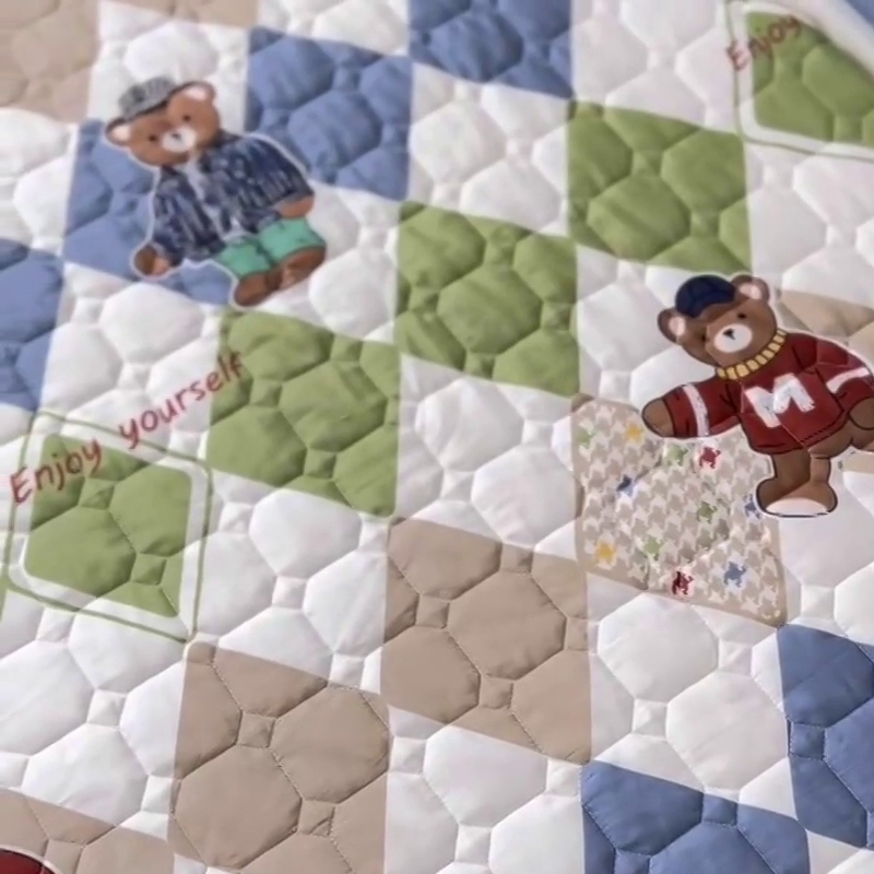 91家纺网 家纺一手货源 找家纺 小虾米 2023新款全棉卡通上下床夹棉系列床笠 欢乐熊