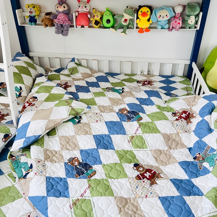 91家纺网 家纺一手货源 找家纺 小虾米 2023新款全棉卡通上下床夹棉系列被套 欢乐熊