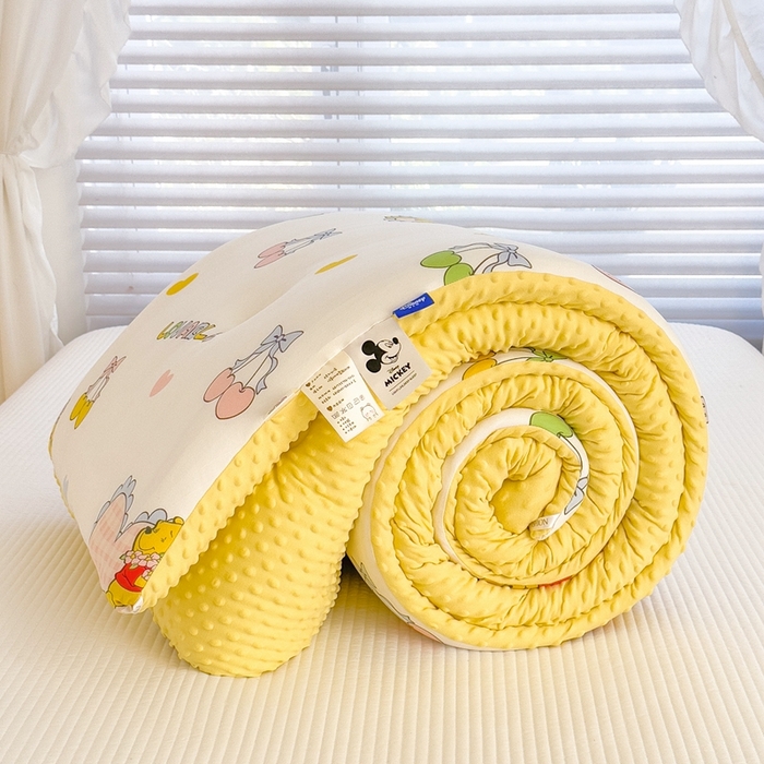 91家纺网 家纺一手货源 找家纺 米菲2023新款A类针织棉豆豆被冬被春秋被被芯被子 0维尼熊