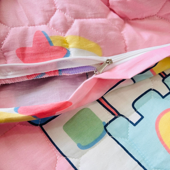 91家纺网 家纺一手货源 找家纺 小虾米 2023新款全棉卡通上下床夹棉系列被套 甜甜的梦粉