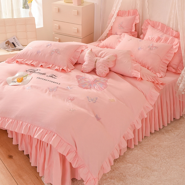 91家纺网 家纺一手货源 找家纺 丝印良品 2023新款秋冬保暖云锦棉刺绣花边羽蝶系列四件套 羽蝶-玉色