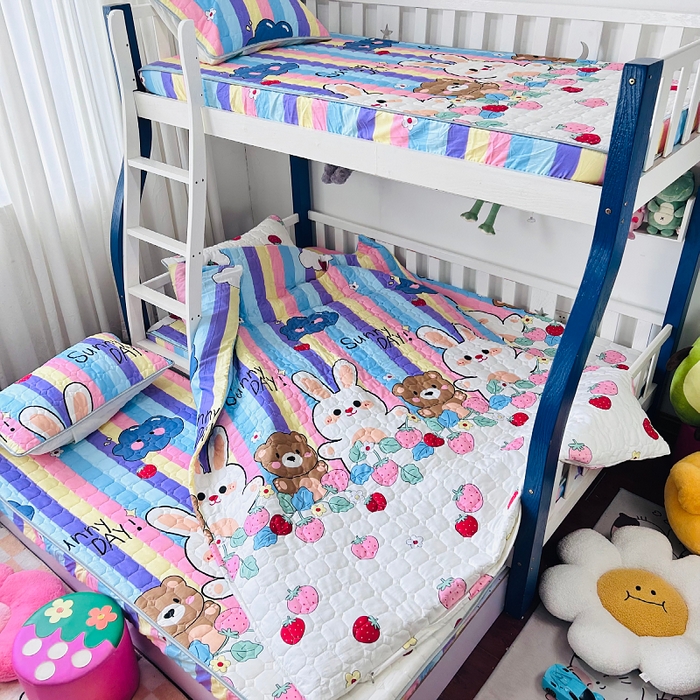 91家纺网 家纺一手货源 找家纺 小虾米 2023新款全棉卡通上下床夹棉系列被套 天真小兔