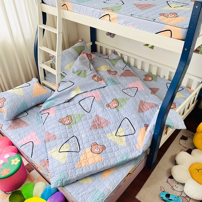 91家纺网 家纺一手货源 找家纺 小虾米 2023新款全棉卡通上下床夹棉系列被套 淘气熊