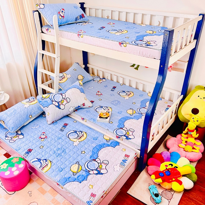 91家纺网 家纺一手货源 找家纺 小虾米 2023新款全棉卡通上下床夹棉系列床笠 探索星球