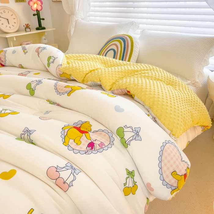 91家纺网 家纺一手货源 找家纺 米菲2023新款A类针织棉豆豆被冬被春秋被被芯被子 0维尼熊