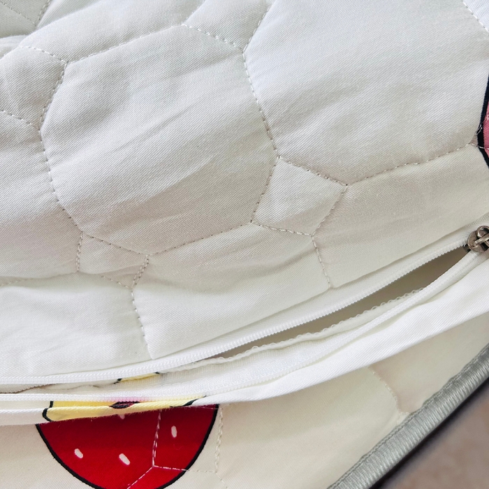 91家纺网 家纺一手货源 找家纺 小虾米 2023新款全棉卡通上下床夹棉系列被套 天真小兔