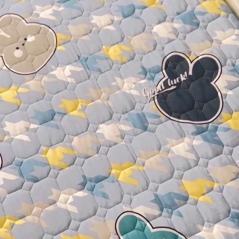 91家纺网 家纺一手货源 找家纺 小虾米 2023新款全棉卡通上下床夹棉系列床笠 千鸟格