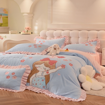 91家纺网 家纺一手货源 找家纺 （总）丝印良品 2023新款高档贴布绣甜心公主牛奶绒四件套