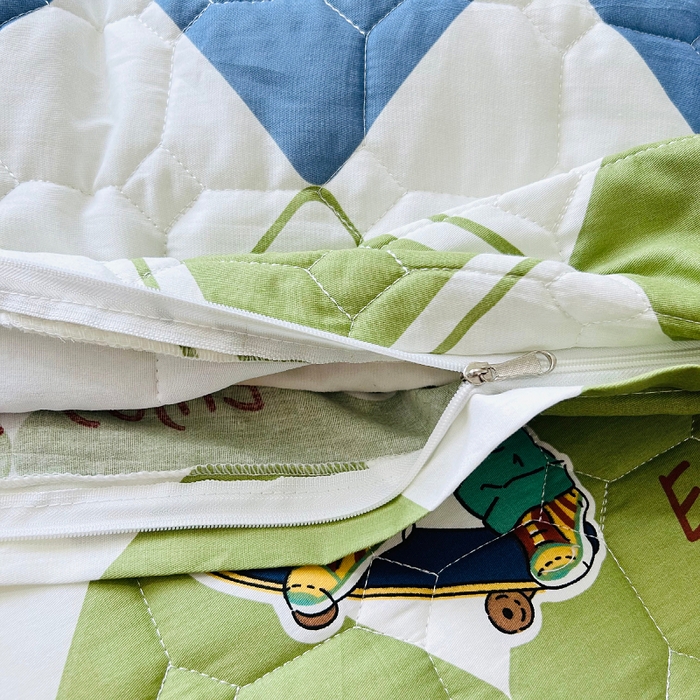 91家纺网 家纺一手货源 找家纺 小虾米 2023新款全棉卡通上下床夹棉系列被套 欢乐熊