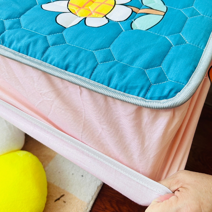 91家纺网 家纺一手货源 找家纺 小虾米 2023新款全棉卡通上下床夹棉系列床笠 可爱女孩