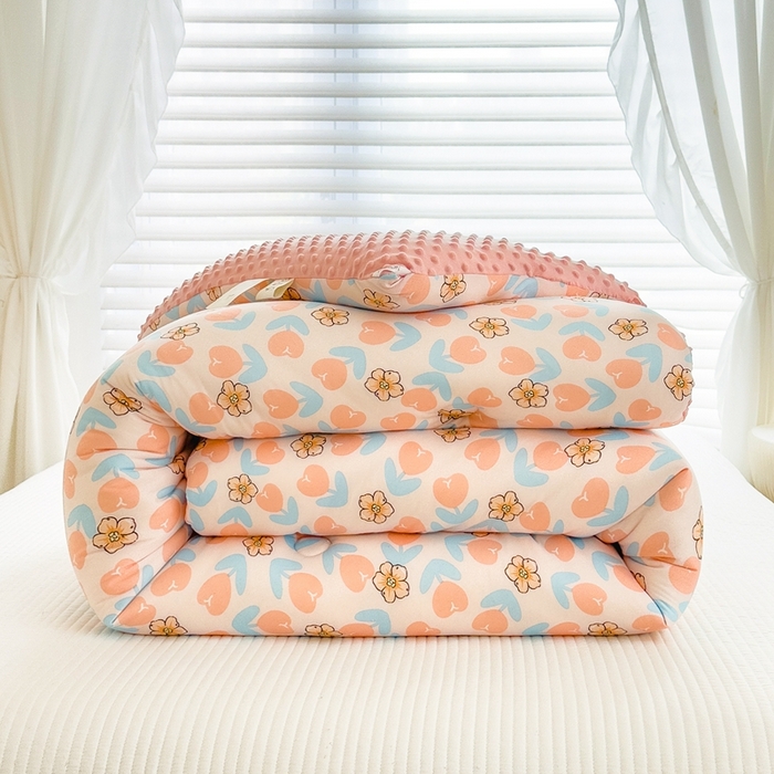 91家纺网 家纺一手货源 找家纺 米菲2023新款A类针织棉豆豆被冬被春秋被被芯被子 花颜