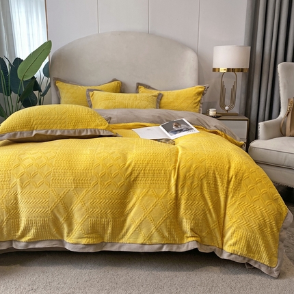 91家纺网 家纺一手货源 找家纺 丝印良品 2023唯爱雕花A版260克牛奶绒四件套-实拍款 唯爱-亮黄