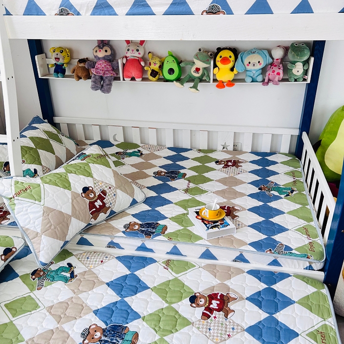 91家纺网 家纺一手货源 找家纺 小虾米 2023新款全棉卡通上下床夹棉系列床笠 欢乐熊