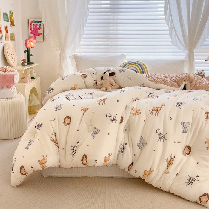 91家纺网 家纺一手货源 找家纺 米菲2023新款A类针织棉豆豆被冬被春秋被被芯被子 动物乐园