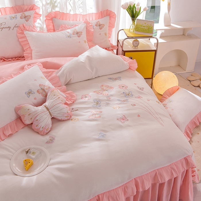 91家纺网 家纺一手货源 找家纺 丝印良品 2023新款秋冬保暖云锦棉刺绣花边春卉系列四件套 春卉-白玉