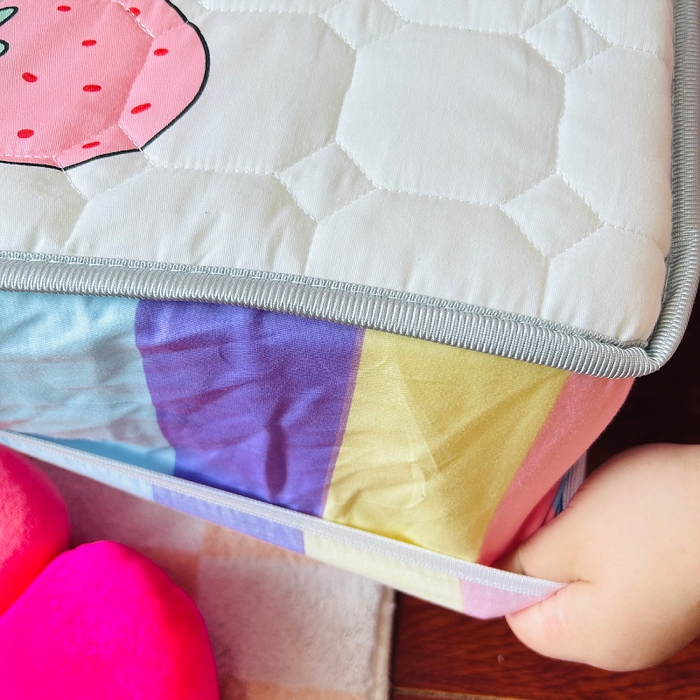 91家纺网 家纺一手货源 找家纺 小虾米 2023新款全棉卡通上下床夹棉系列床笠 天真小兔