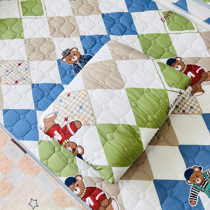 91家纺网 家纺一手货源 找家纺 小虾米 2023新款全棉卡通上下床夹棉系列被套 欢乐熊