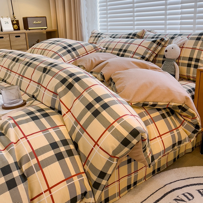 91家纺网 家纺一手货源 找家纺 芃成家纺 2023新品磨毛被套 经典格-棕