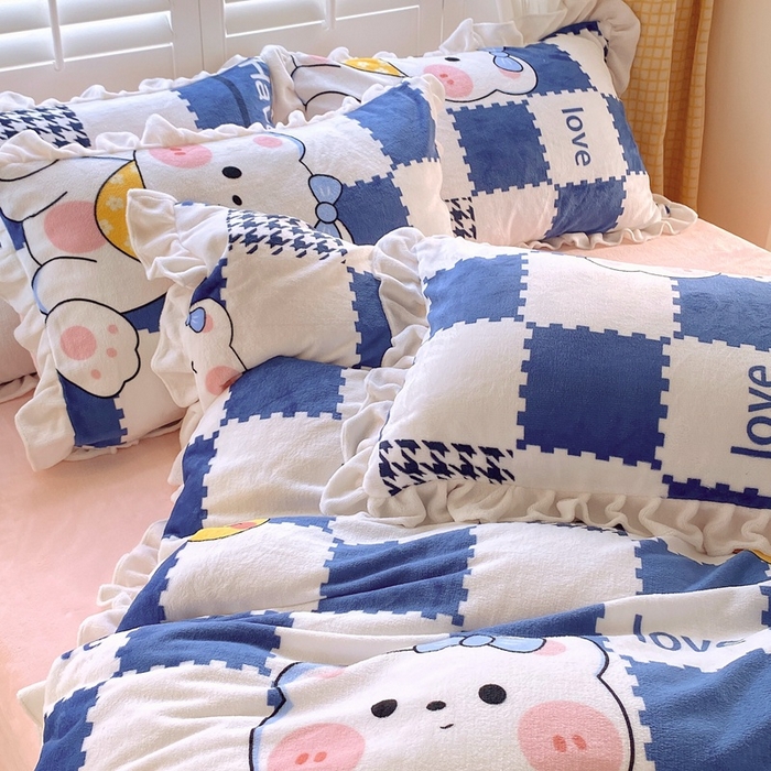 91家纺网 家纺一手货源 找家纺 宜家坊 2023新款直播韩版印花花边款牛奶绒四件套 比格熊