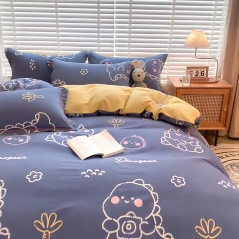 91家纺网 家纺一手货源 找家纺 芃成家纺 2023新款磨毛四件套 恐龙王国-兰