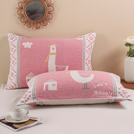 91家纺网 家纺一手货源 找家纺 朴尔-2023新款防滑半包按扣固定式全棉四层纱布枕巾-朴尔 围脖萌鸡粉