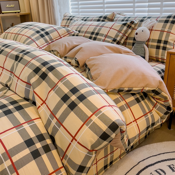 91家纺网 家纺一手货源 找家纺 芃成家纺 2023新品磨毛被套 经典格-棕