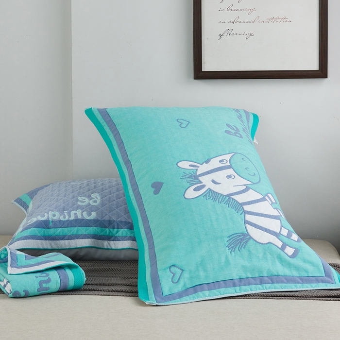 91家纺网 家纺一手货源 找家纺 朴尔-2023新款彩色糖果系列纯棉三层纱布枕巾-朴尔 奔跑的小马绿