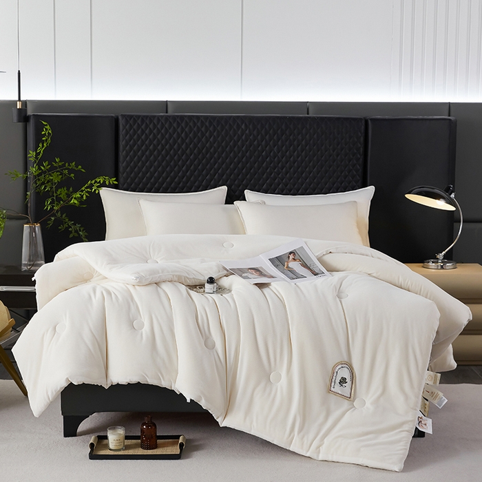 91家纺网 家纺一手货源 找家纺 丽卡家纺 2023新款A类针织棉被子被芯 英伦时尚-奶白色