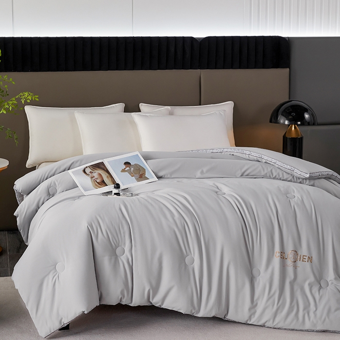 91家纺网 家纺一手货源 找家纺 丽卡家纺 2023新款亲肤舒适奶蕉绵被子被芯 吉祥豆-绅士灰