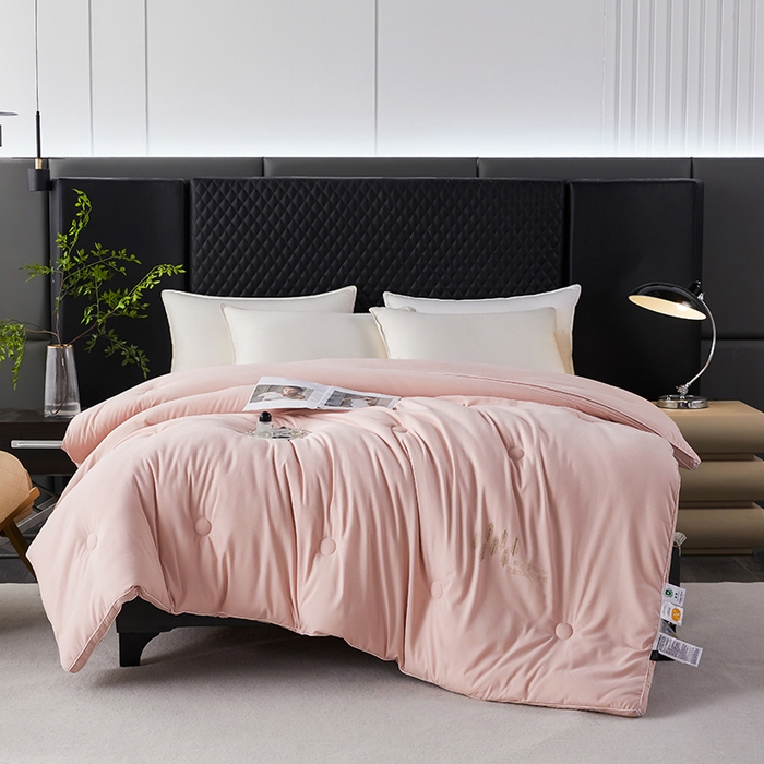 91家纺网 家纺一手货源 找家纺 丽卡家纺 2023新款亲肤舒适澳棉提花被子被芯 麦向成功-粉