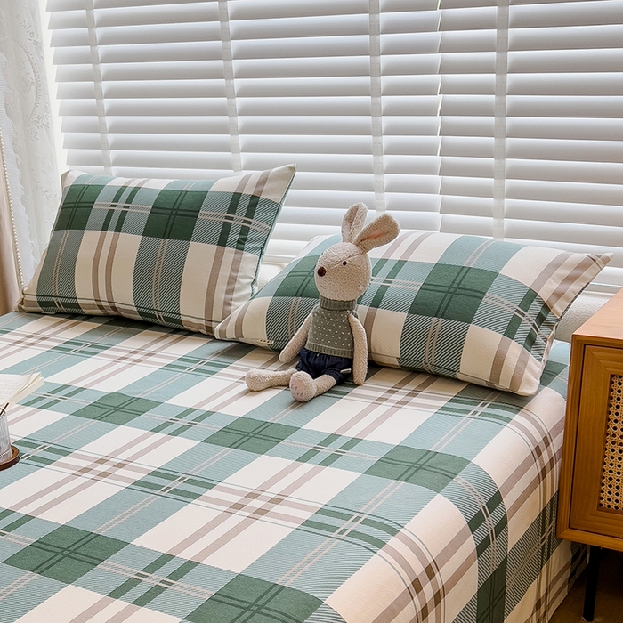 91家纺网 家纺一手货源 找家纺 芃成家纺 2023新款磨毛系列磨毛枕套 简约格-绿