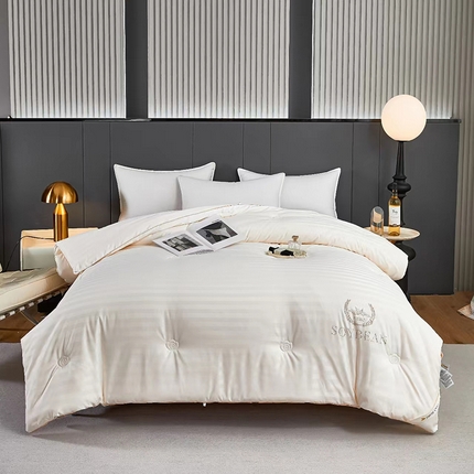 91家纺网 家纺一手货源 找家纺 （总）丽卡家纺 2023新款小提花被子被芯-米兰之都