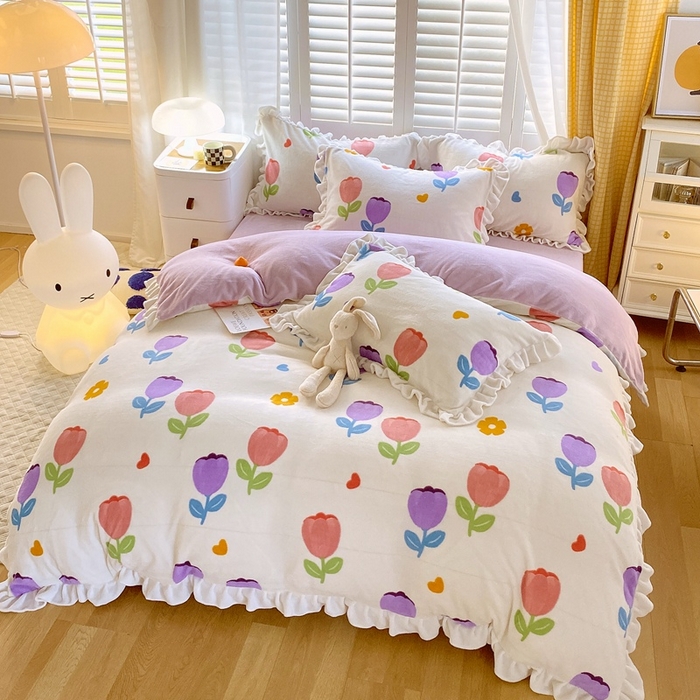 91家纺网 家纺一手货源 找家纺 宜家坊 2023新款直播韩版印花花边款牛奶绒四件套 郁金香