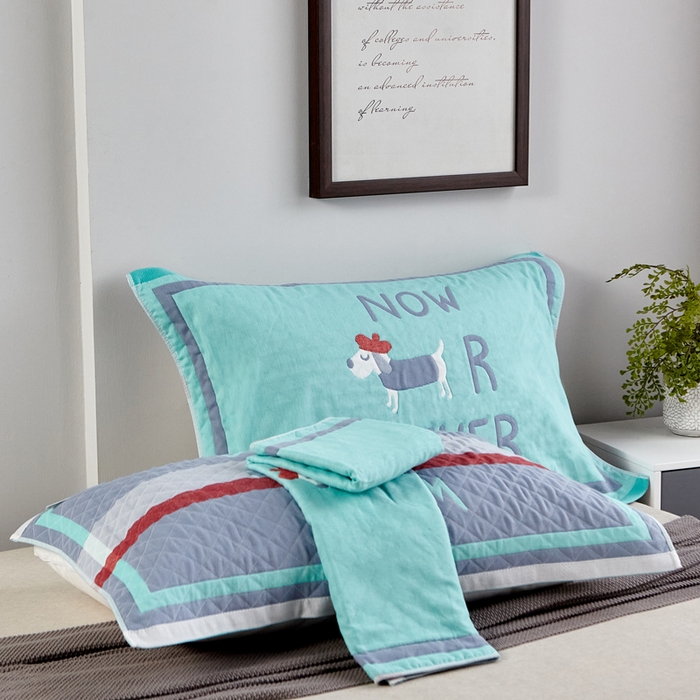 91家纺网 家纺一手货源 找家纺 朴尔-2023新款彩色糖果系列纯棉三层纱布枕巾-朴尔 调皮狗绿