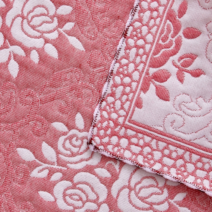 91家纺网 家纺一手货源 找家纺 朴尔-2023新款AB版蜂窝提花锁边立体枕巾 50*76 手捧蔷薇-粉