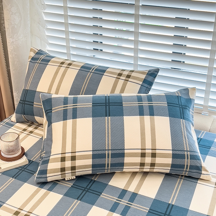 91家纺网 家纺一手货源 找家纺 芃成家纺 2023新款磨毛系列磨毛枕套 简约格-蓝