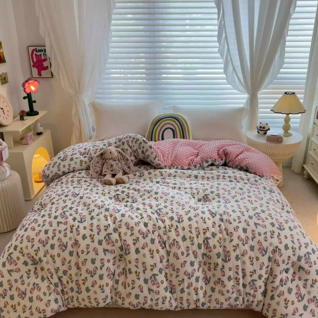 91家纺网 家纺一手货源 找家纺 米菲2023新款A类针织棉豆豆被冬被春秋被被芯被子 百花香