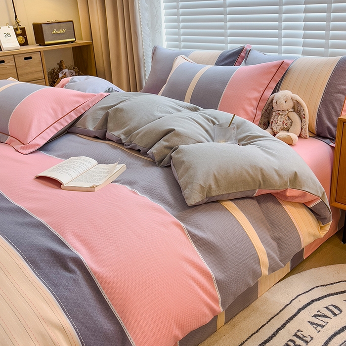 91家纺网 家纺一手货源 找家纺 芃成家纺 2023新品磨毛被套 梦幻空间-粉