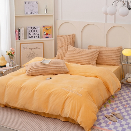 91家纺网 家纺一手货源 找家纺 （总）曼町 2023新款兔毛绒双拼绣花四件套