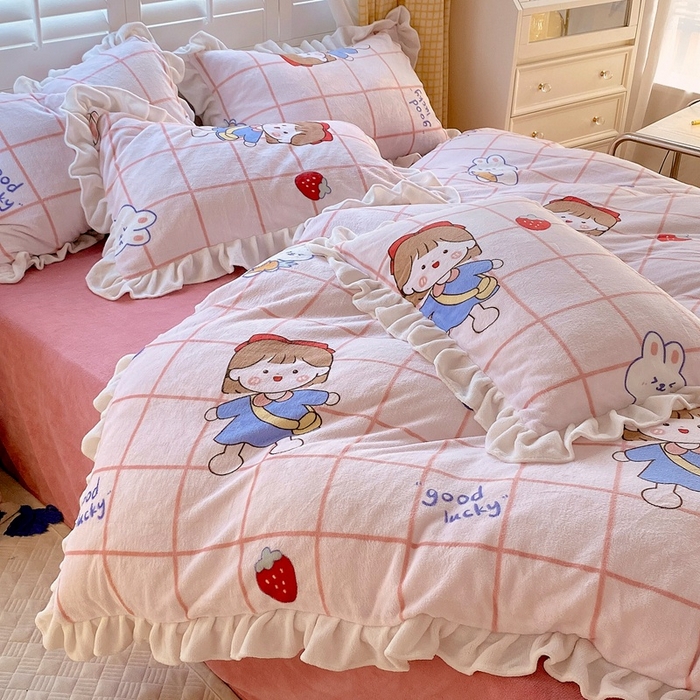 91家纺网 家纺一手货源 找家纺 宜家坊 2023新款直播韩版印花花边款牛奶绒四件套 小女孩