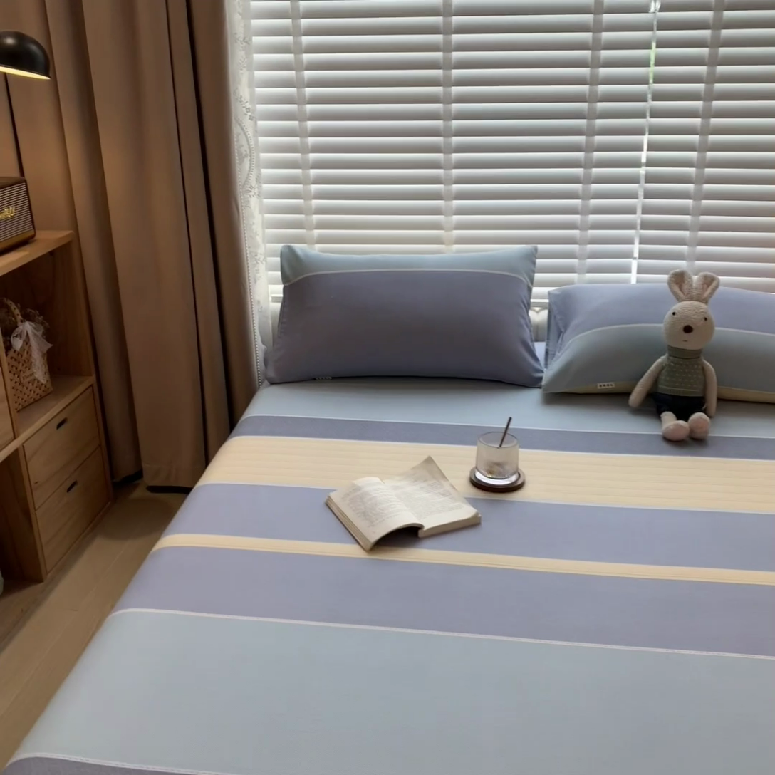 91家纺网 家纺一手货源 找家纺 芃成家纺 2023磨毛单床单 梦幻空间-蓝