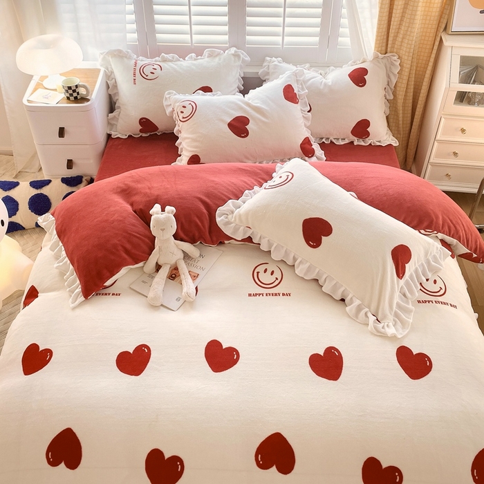 91家纺网 家纺一手货源 找家纺 宜家坊 2023新款直播韩版印花花边款牛奶绒四件套 一见倾心