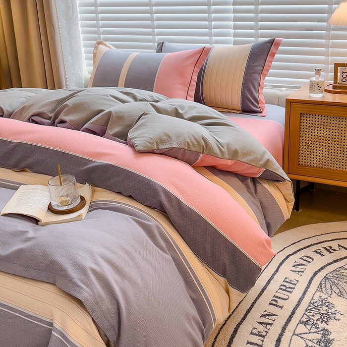 91家纺网 家纺一手货源 找家纺 芃成家纺 2023新款磨毛四件套 梦幻空间-粉