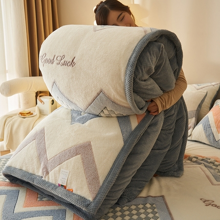 21度C 2023新款雪花绒被套 波浪彩格