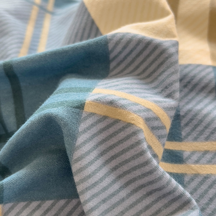 91家纺网 家纺一手货源 找家纺 芃成家纺 2023新款磨毛系列磨毛枕套 简约格-蓝