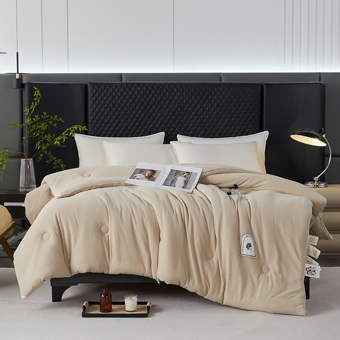 91家纺网 家纺一手货源 找家纺 丽卡家纺 2023新款A类针织棉被子被芯 英伦时尚-卡其色