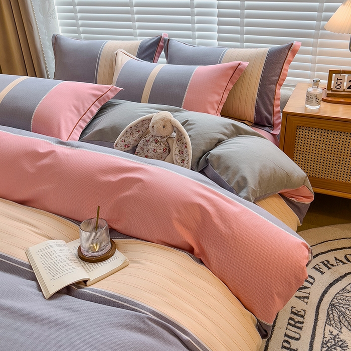 91家纺网 家纺一手货源 找家纺 芃成家纺 2023新品磨毛被套 梦幻空间-粉