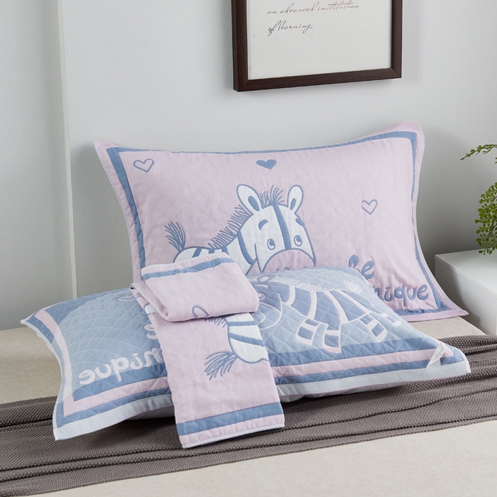 91家纺网 家纺一手货源 找家纺 朴尔-2023新款彩色糖果系列纯棉三层纱布枕巾-朴尔 奔跑的小马粉