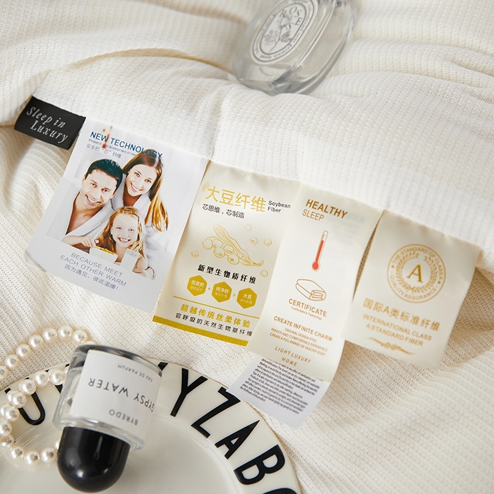 91家纺网 家纺一手货源 找家纺 丽卡家纺 2023新款A类针织棉被子被芯 英伦时尚-奶白色